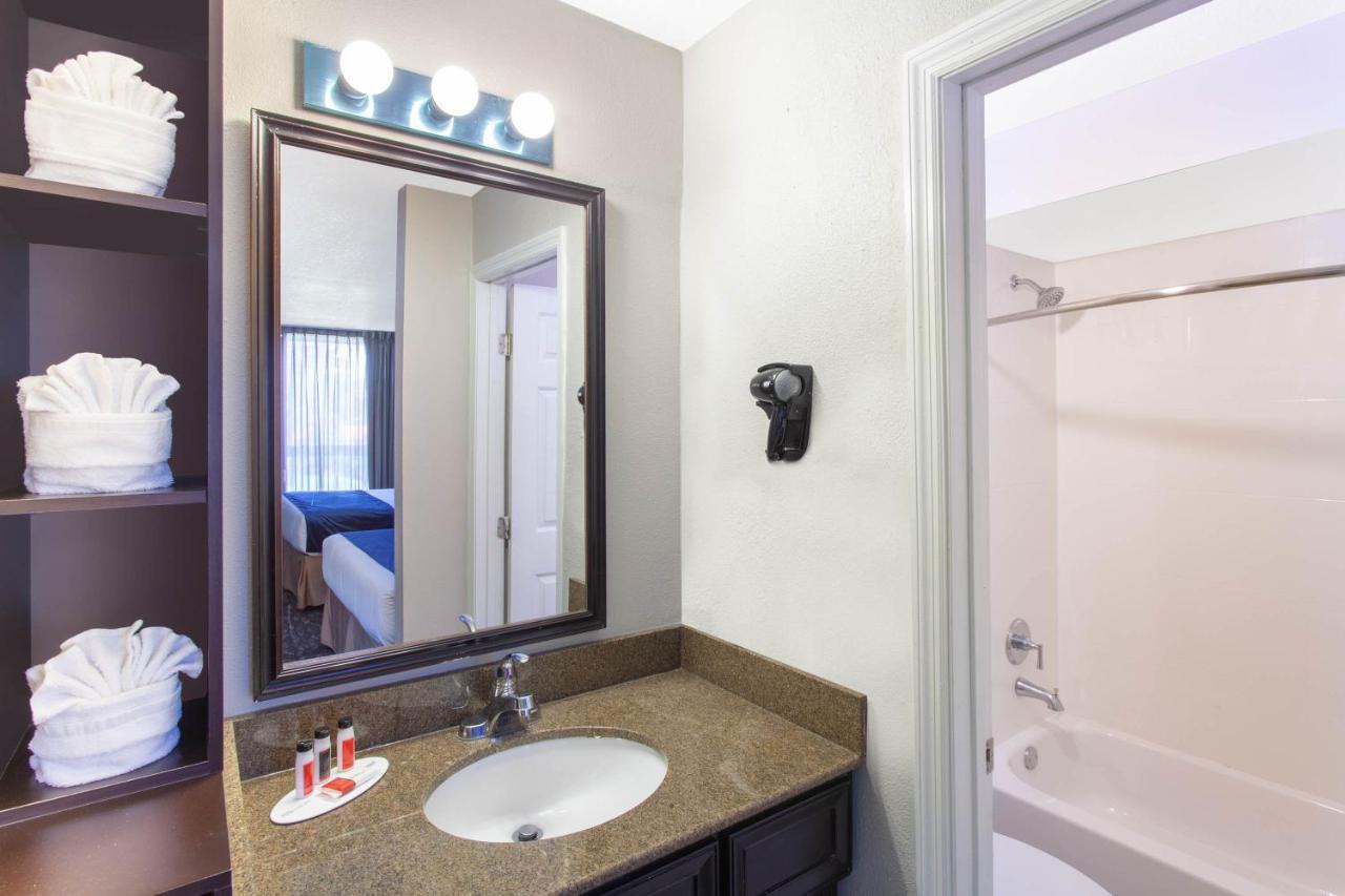 Grand Hotel Orlando At Universal Blvd - Shuttle To Theme Parks エクステリア 写真