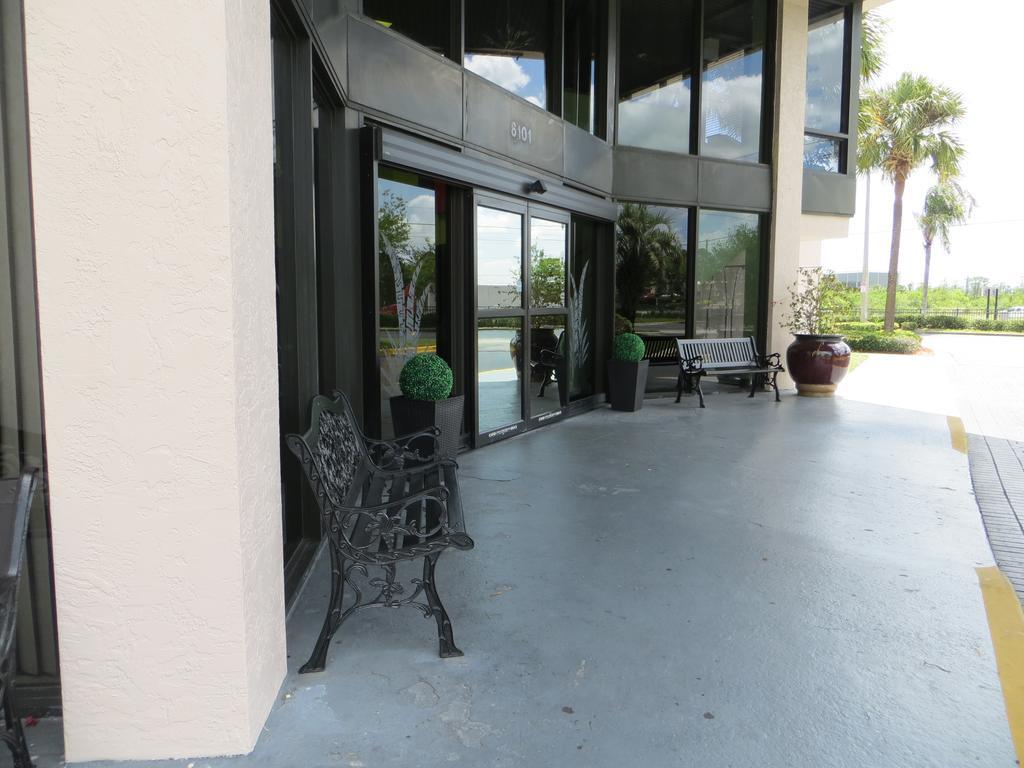 Grand Hotel Orlando At Universal Blvd - Shuttle To Theme Parks エクステリア 写真